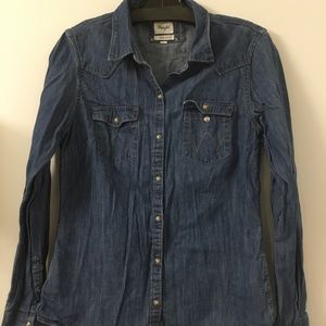 Vintage wrangler denim shirt